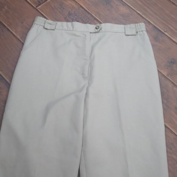 Tilley Endurables | Khaki Elastic Waist Cotton Blend Pants | Size 16 - Picture 3 of 10